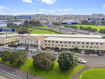 1/2 Onehunga Harbour Road, Onehunga, Auckland