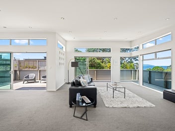 2 Waterman Drive, Langs Beach, Waipu