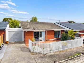 21B Moenui Avenue, Orewa, Orewa