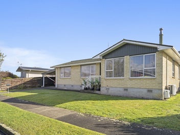 45 Pasadena Crescent, Totara Park, Upper Hutt