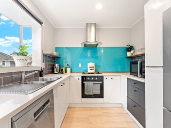 921 Whangaparaoa Road, Manly, Whangaparaoa