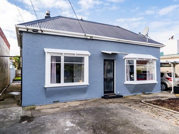 27 Loyalty Street, Forbury, Dunedin