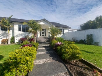 21 Hornbill Drive, Fairview Heights, Auckland