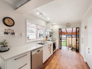 2 Alfred Sheat Street, Richmond