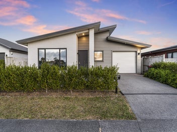 76 Te Napi Drive, Takanini, Auckland