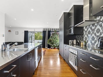 37 Somerset Street, Brooklands, New Plymouth