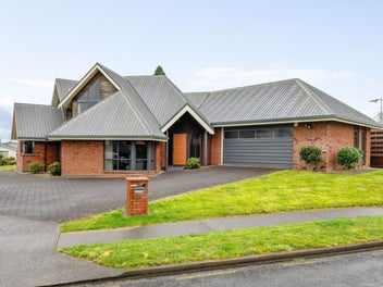 4 Western Heights Drive, Western Heights, Hamilton