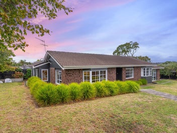 1 William Bryan Drive, Half Moon Bay, Auckland