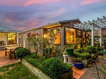 15 Glamis Avenue, Strathmore Park, Wellington