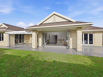17 Blossom Grove, Papamoa Beach, Papamoa