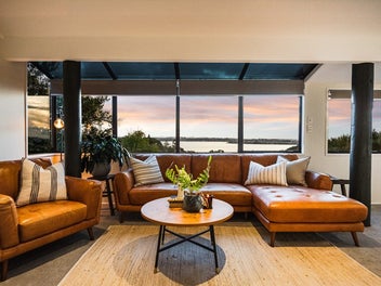 7 Odin Place, Beach Haven, Auckland
