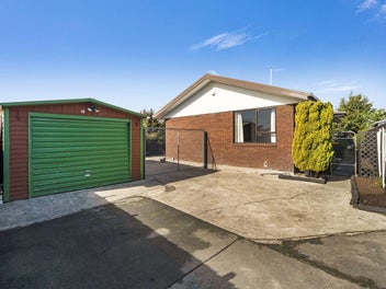 16A Glenbyre Place, Bromley, Christchurch