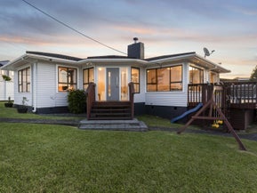 45 Matipo Road, Te Atatu Peninsula, Auckland