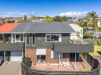 3/65 Long Drive, St Heliers, Auckland