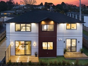 92 Godley Road, Green Bay, Auckland