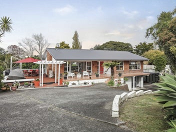 19 Merchant Avenue, Te Atatu South, Auckland