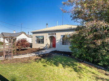 214 Union Street, Milton