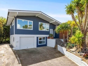 26 Pickwick Parade, Mellons Bay, Auckland