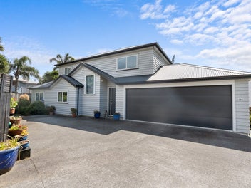 14A Silverton Avenue, Wai o Taiki Bay, Auckland