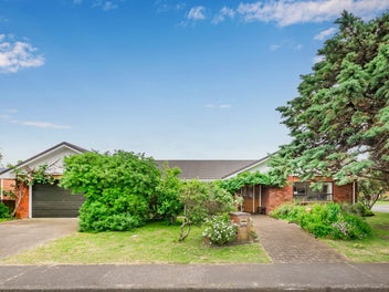 3 The Avenue, Paraparaumu Beach, Paraparaumu