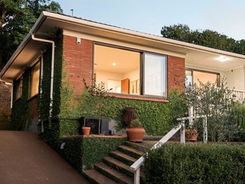 1/26A Rewa Road, Three Kings, Auckland
