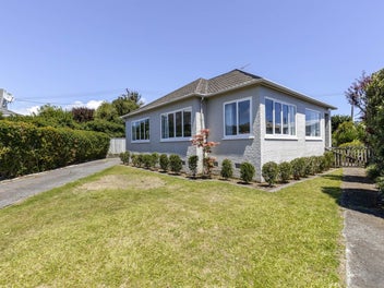 10 Chard Street, Westown, New Plymouth
