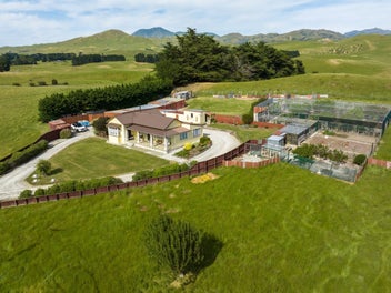 7418 State Highway 1, Ward