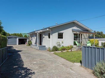 5 Gee Street, Renwick