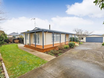 644 Featherston Street, Roslyn, Palmerston North