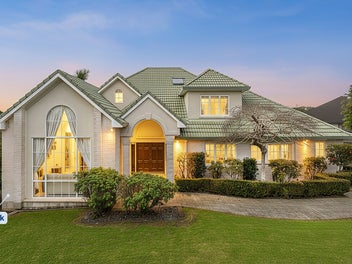 62 Manor Park, Sunnyhills, Auckland