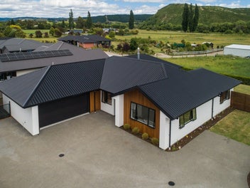 23 George Fyfe Way, Wakefield