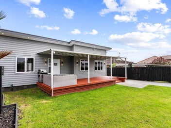 1/17 Puhinui Road, Papatoetoe, Auckland