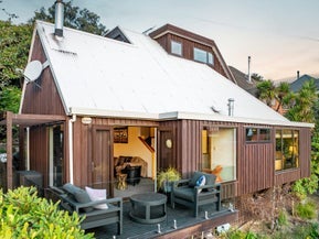 245 Cannon Hill Crescent, Mount Pleasant, Christchurch