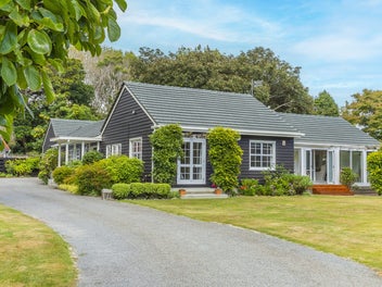 47 Karu Crescent, Waikanae, Waikanae