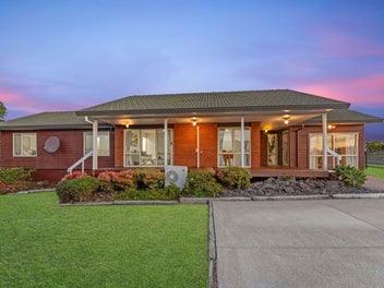 174 Burswood Drive, Burswood, Auckland