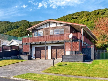 52 Antrim Crescent, Wainuiomata, Lower Hutt