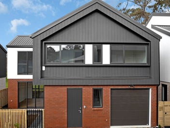 10C Truscott Place, West Harbour, Auckland