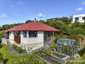 34 Tanner Road, Glenleith, Dunedin