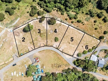 19 Tikao Bay Road, Wainui, French Farm