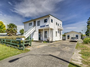 309 Willowpark Road South, Hastings