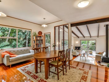 3 Paturoa Road, Titirangi, Auckland