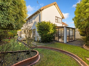 2/18 Pelorus Place, Harewood, Christchurch