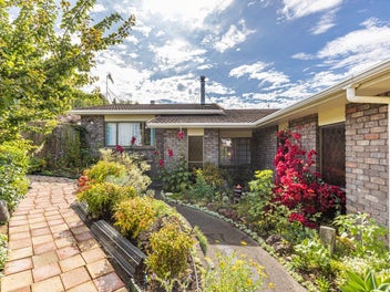 6 Linda Place, Saint Johns Hill, Whanganui