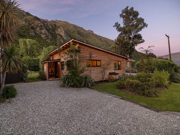 15 Somerset Street, Kingston