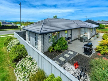 37 Eastfield Drive, Lincoln, Lincoln