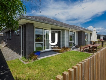 27 Raynor Crescent, Pyes Pa, Tauranga