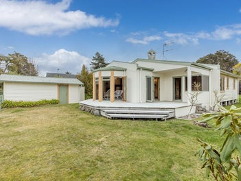 33 Heuheu Parade, Tauranga Taupō, Tūrangi