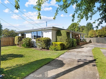 39 Martbern Crescent, Bishopdale, Christchurch