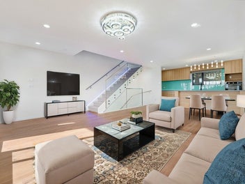 2/127 Stoddard Road, Wesley, Auckland