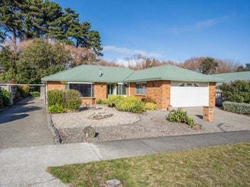 66 Weggery Drive, Waikanae Beach, Waikanae
